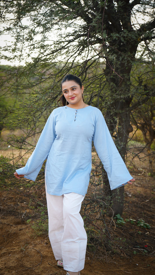 Farshi Mehfil- Blue
